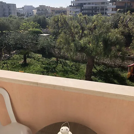 Smile Bed & Breakfast 3*